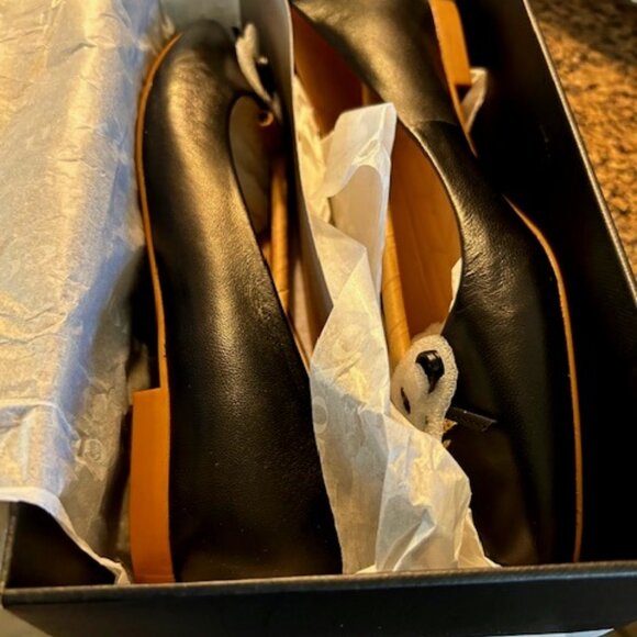 Coach Annabel Black Leather Ballet - Picture 1 of 9